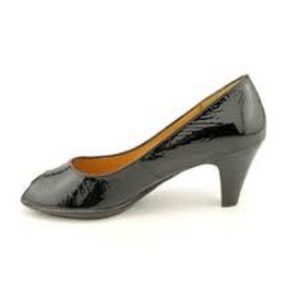 Sofft black patent leather heels‎ pumps peep toe size 7.5 dressy black tie
